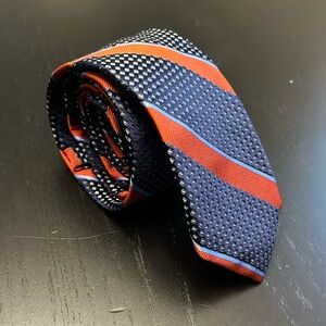 NWT 80/20 Silk Wool Tie